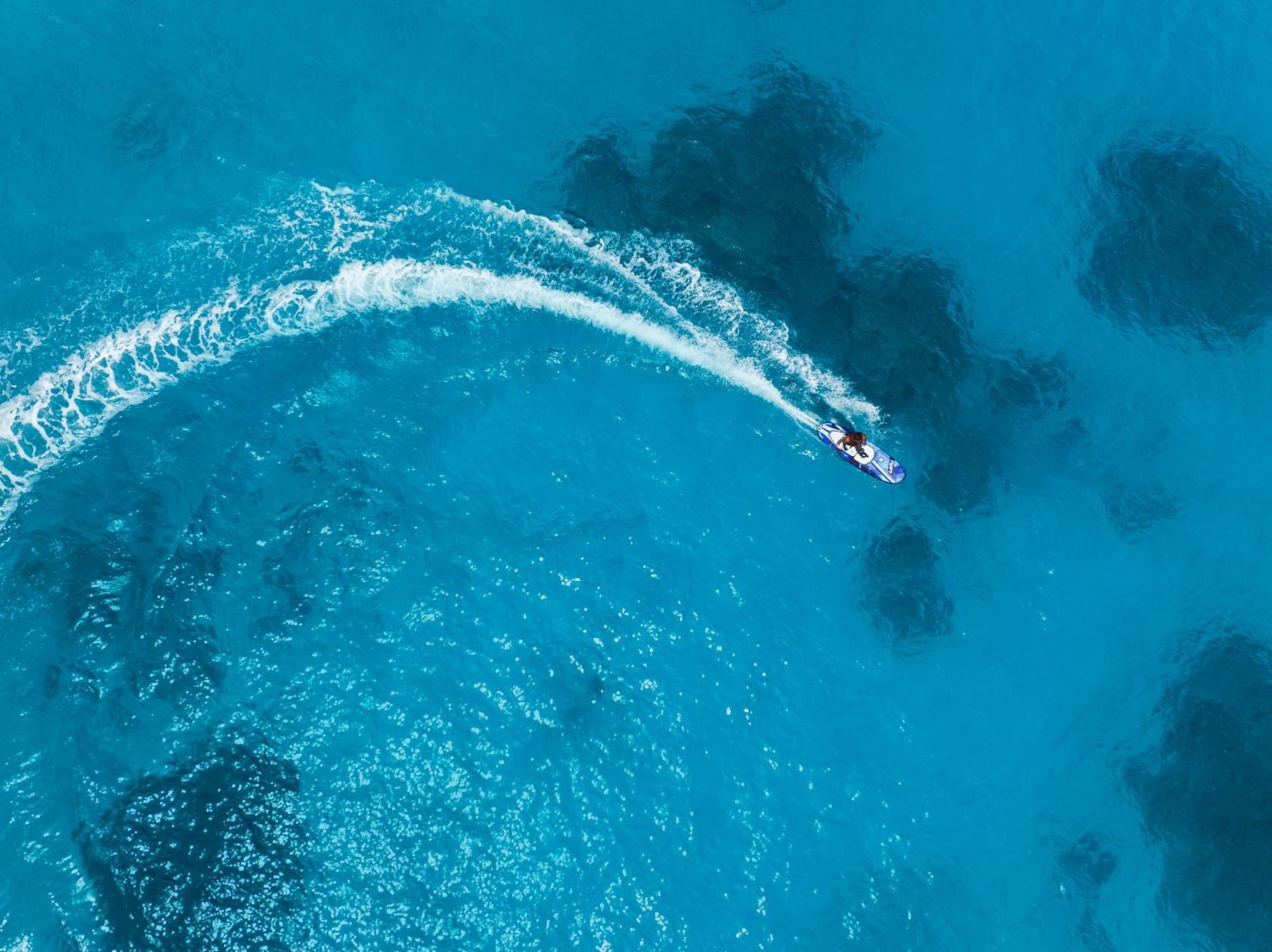 Avani Plus Fares Maldives Resort - 50 Percent Off On Seaplane Transfer For Minimum Stay Of 3 Nights And More For Stays Until 31 October 2025 Kendhoo Exteriér fotografie