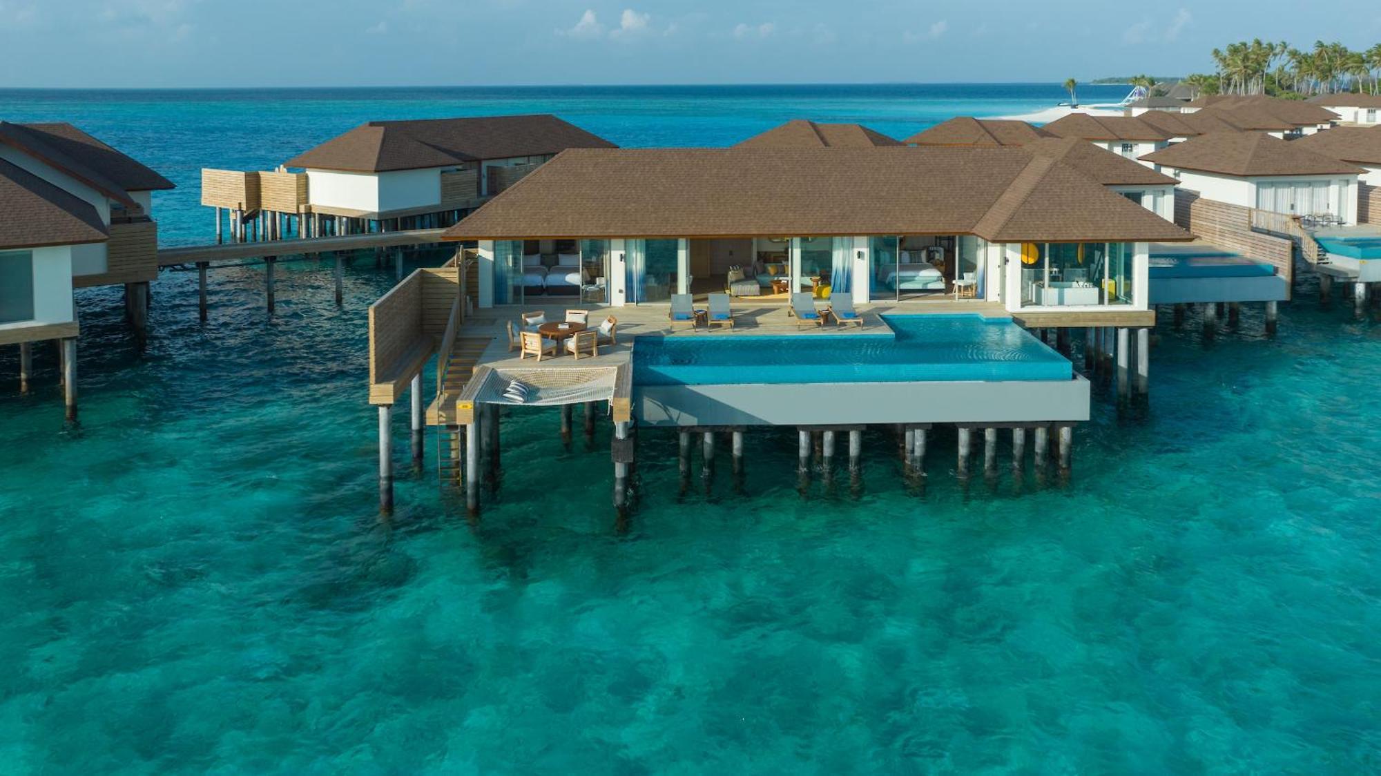 Avani Plus Fares Maldives Resort - 50 Percent Off On Seaplane Transfer For Minimum Stay Of 3 Nights And More For Stays Until 31 October 2025 Kendhoo Pokoj fotografie
